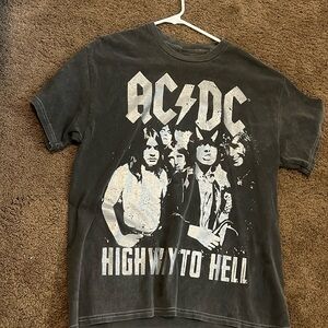AC/DC highway to hell tour shirt